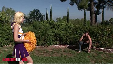 Hot blonde Celebrated Her 18th Birthday With a Cheerleading Fuck