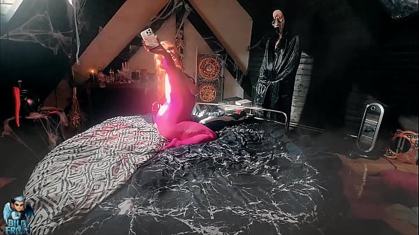 Ghostface Fucked the Streamer Girl &ndash; Surprise Creampie