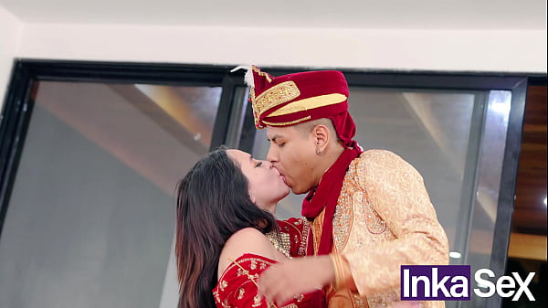 Hindu wedding chudai ends in an orgy between stepsisters and stepfathers.