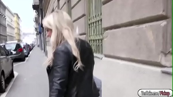 Download Video - Blonde babe Sienna Day gets fucked by a stranger