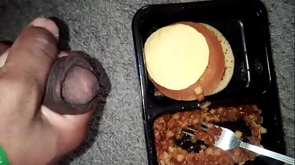 Maet over food two