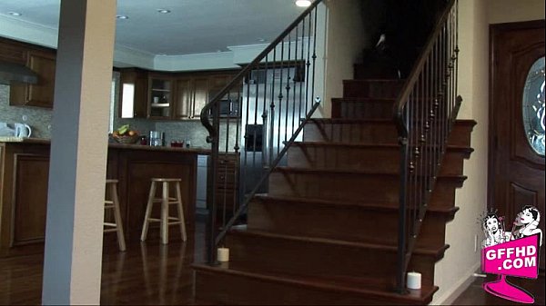 Sensual lesbains 1392