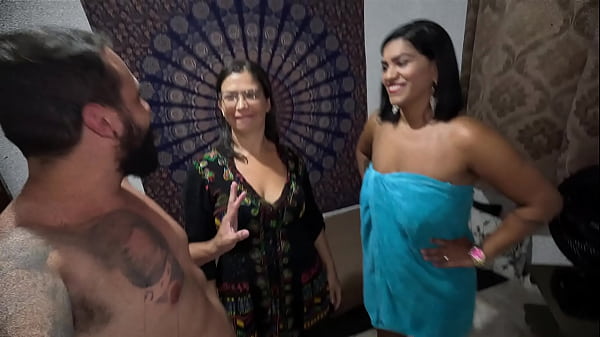 NOSSA 1a VEZ T&Acirc;NTRICA: Risos e Tes&atilde;o no Gozo Guiado.