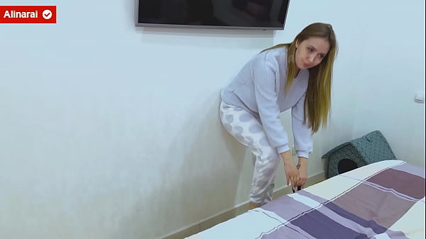 Alinarai - For the first time in his life, the stepson fucks his stepmother hard in anal. - Oh no, you went into the wrong hole, you bastard!.