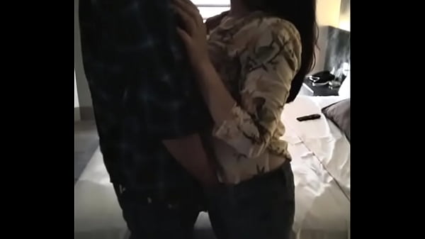 I want to see what my wife's pussy looks like on your cock, Cuckold Party creaming Juangorilla's cock