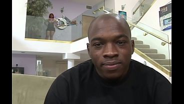 Thick Ebony Luscious Louis Gets Fucked From Behind Hardcore