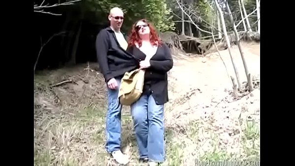 Two chubby amateur lesbians play outside