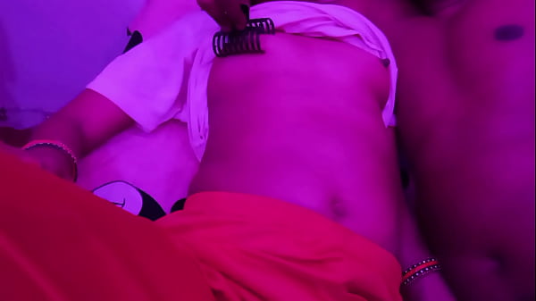 Hot indian desi girl step sister shear in bedroom