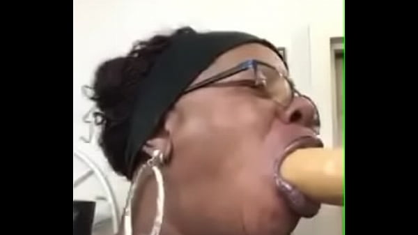 The flick of the tongue makes them cumm