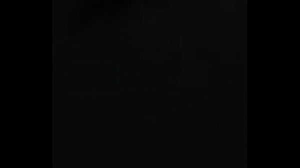 Safada cavalgando no caralho