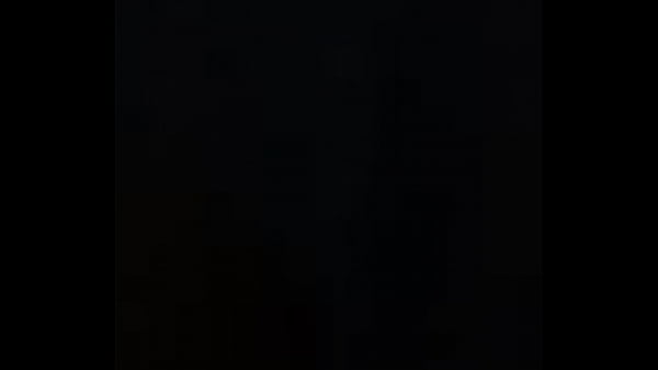 Safada cavalgando no caralho