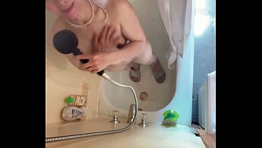 pov hana in shower time