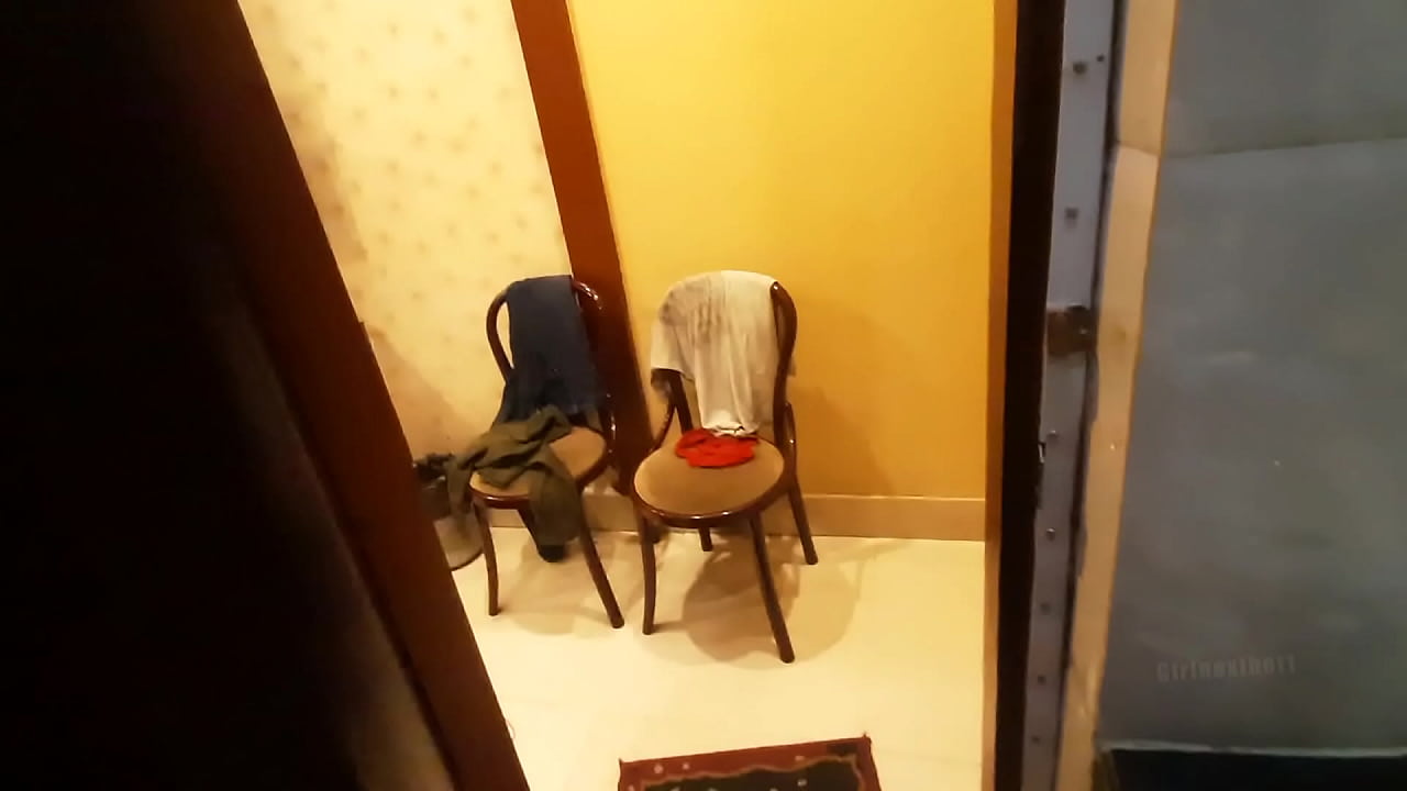 Big tight boobs girl take fat dick inside her tight vegina boli aur zor se chodo mujhe hindi audio