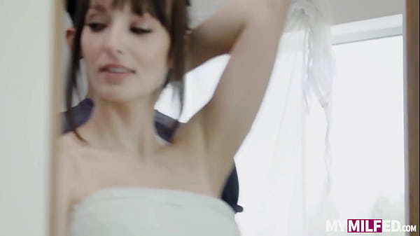 Download Video - Lexi Luna in Stepmother Exchange 9 Scene 1