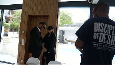 italiana se follaba a los dos amigos al mismo tiempo ahora ellos tomarán venganza