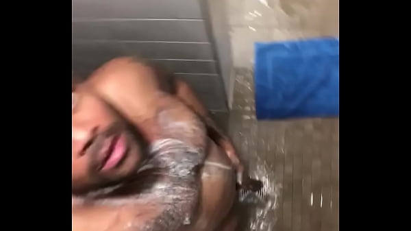 Download Video - Slow shower stroke