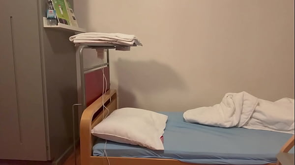 Download Video - Indian hostel room sex catch by hidden camera
