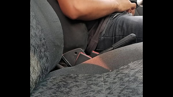 Download Video - Punheta na rua exibicionismo