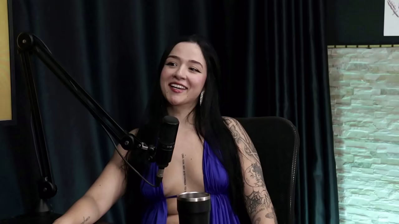 PRODUZ CONTE&Uacute_DO ADULTO, SAIU DA CASA DOS PAIS, A FAM&Iacute_LIA SABE, E QUANDO CHUPOU... - BI MEJIA