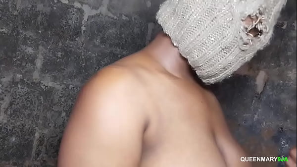 The King's wife got fucked by the local site manager
