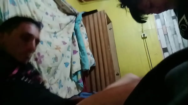 Chupei o Uber e dei a buceta no meio da rua, claro que o CORNO s&oacute; ficou assistindo!!! Dessa vez foi dia de aprontar nas ruas do PARAN&Aacute;