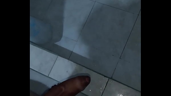 Me vengo en el baño