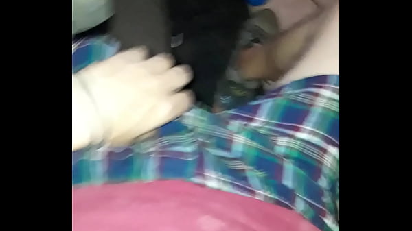 Solo flash for the ladies