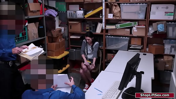 Officers take turns fucking a shoplifter