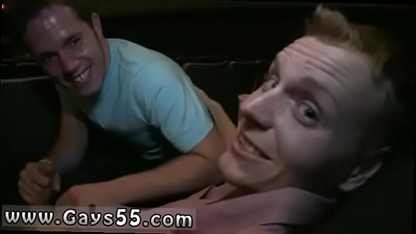 Outdoor twink bareback gay porn thumbs Two studs meet in passing and