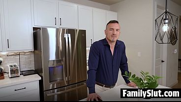 Desperate Stepmom Begs Her Young Stepson to Put a Bun in Her Oven on Cyber Monday - Familyslut