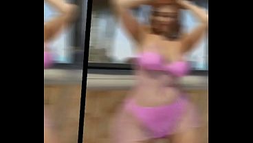 Mrs. Keagan Vacation twerk and fuck.