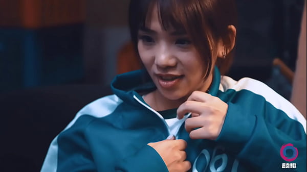 Female worker Bao Bao exchanged meal tickets