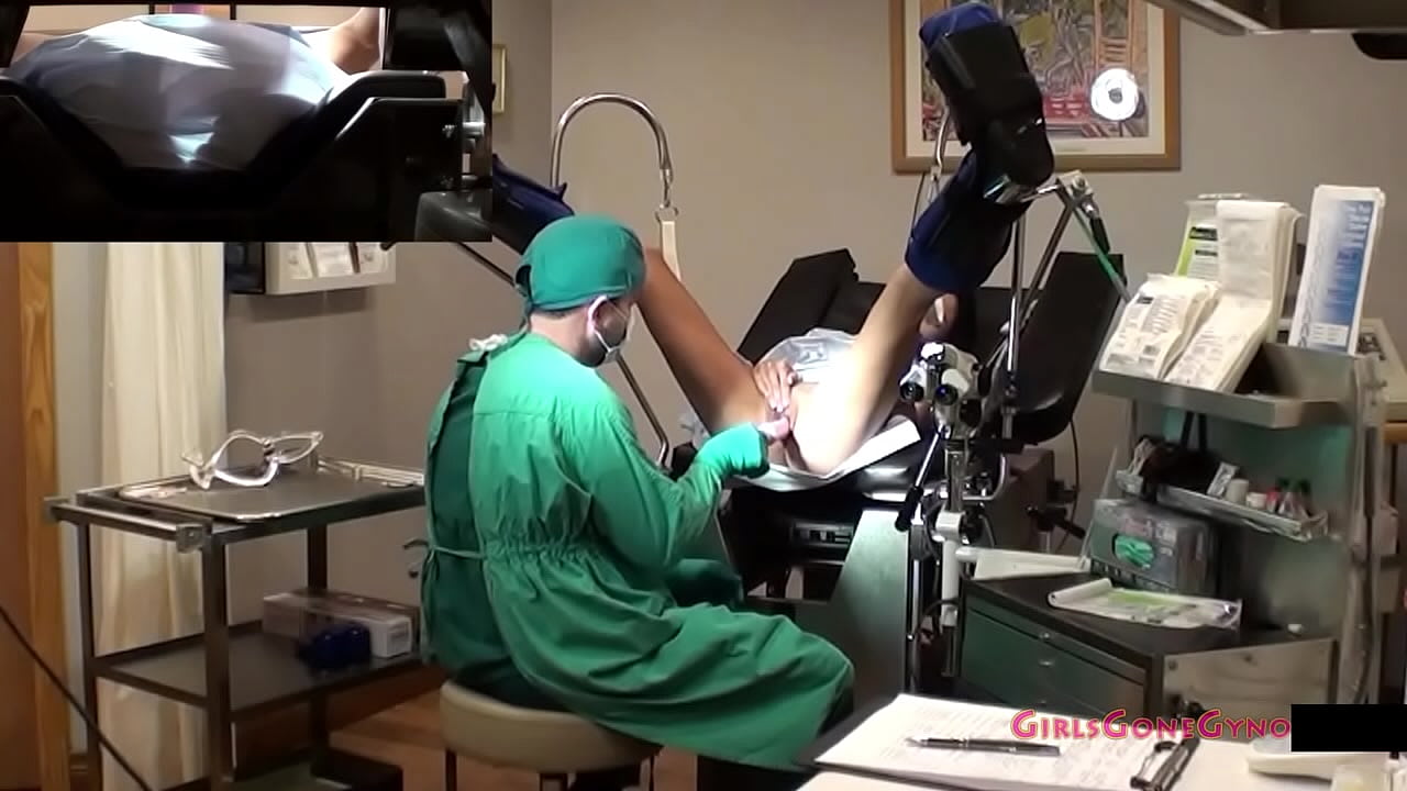 El examen de la tímida latina Alexa Chang captado con cámaras ocultas por el doctor Tampa @ GirlsGoneGyno - Tampa University Physical Reup
                    teen pussy petite real humiliation dress speculum reality exam shy small tits tights natural tits stirrups spread eagle latex gloves doctor tampa girlsgonegyno girls gone gyno alexa chang muchos negros