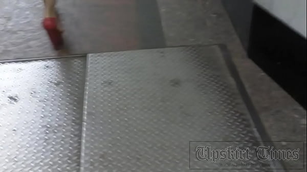 f. metro ups