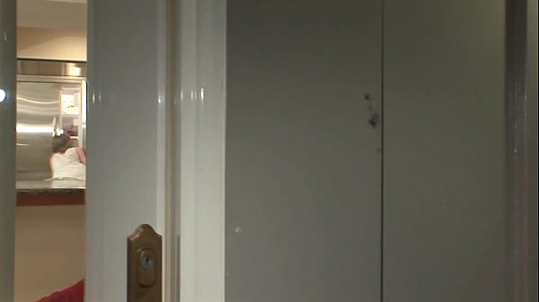 Faye Reagan Gets Pretty Pussy Filled With Dick