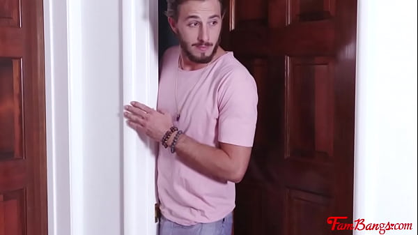 Horny Stepbrother Waits For Elder Stepsister To Come Home- Vanna Bardot