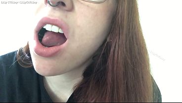 Gummy Bear Vore with Mouth Sounds 55秒
