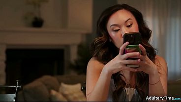 Lesbian Landlady Dana Vespoli Hits On Hot Asian Tenant Kimmy Kimm