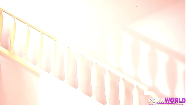 Her Delectable Peach - Mouthwatering Solo Action