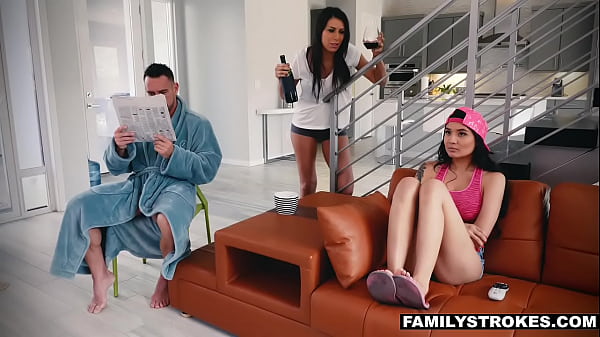 Stepdaddy fingers my pussy xxx Stepfamily Shares A Bed