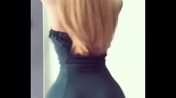 Myanmar Sexy Model shake her Sexy Body.
