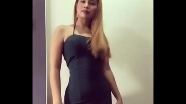 Myanmar Sexy Model shake her Sexy Body.