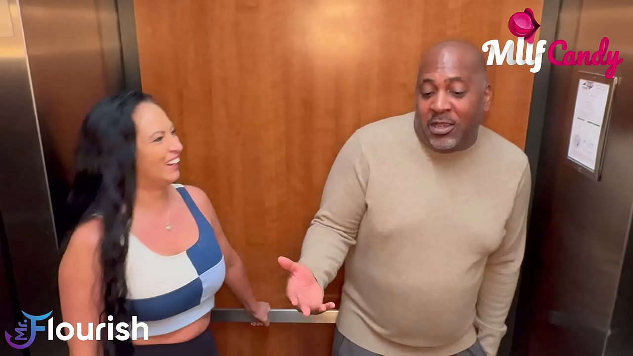 MILFCandy Skit The Elevator: Nicole Parker and MrFlourish
