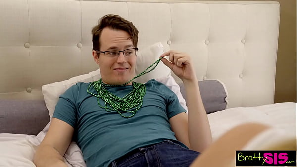 Kiara Cole Begs Danni Rivers for Help Sucking Dick to Earn St. Patrick's Day Beads