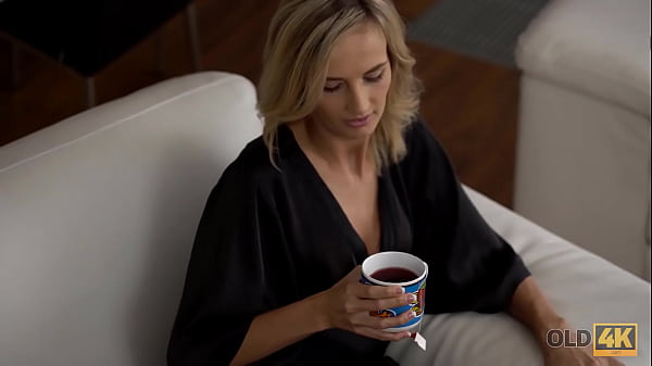 Download Video - OLD4K&period; Babe felt pussy was wet and decided to be nailed by geezer