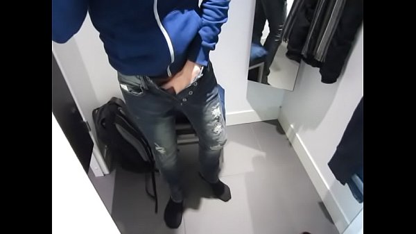 Download Video - jacking off in H&M store in Berlin &lpar;2016&rpar; &lpar;no sound&rpar;