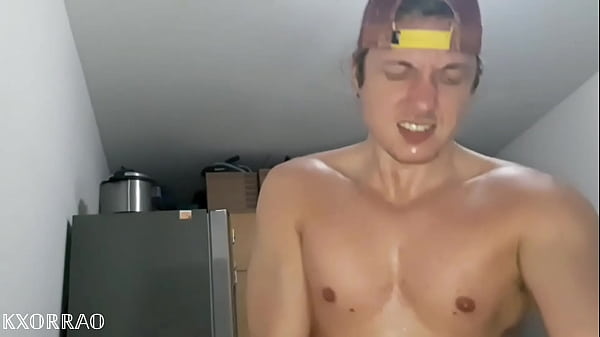 DEVORANDO COM MEU AMIGO RUSSO PUTAO! PARTE 3