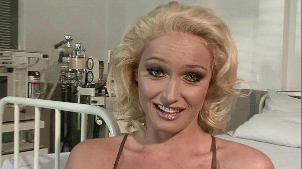 Perfect Slaves Presented: Outstanding beauty Kathia Nobili. Only interviwed and her pictures.