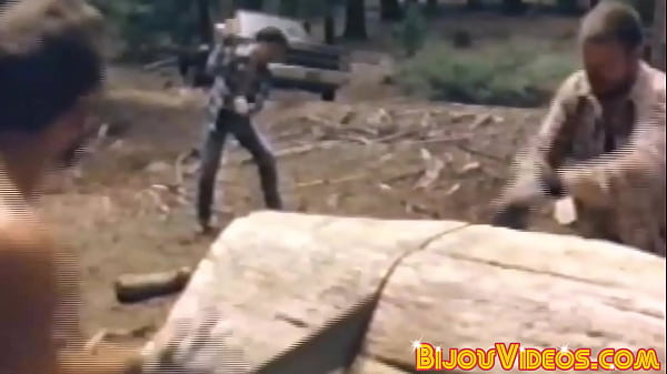 Retro cock lover has hardcore fuck session with...