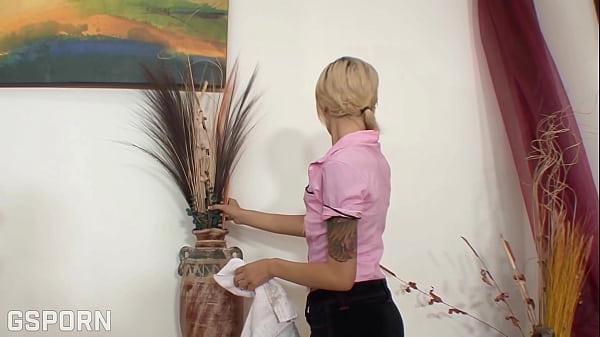 Stepmom finally sucks on my hard cock